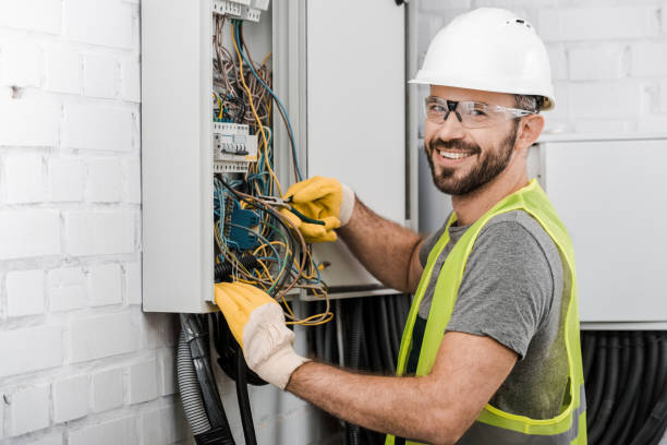 Best Licensed Electrician  in Ferndale, WA